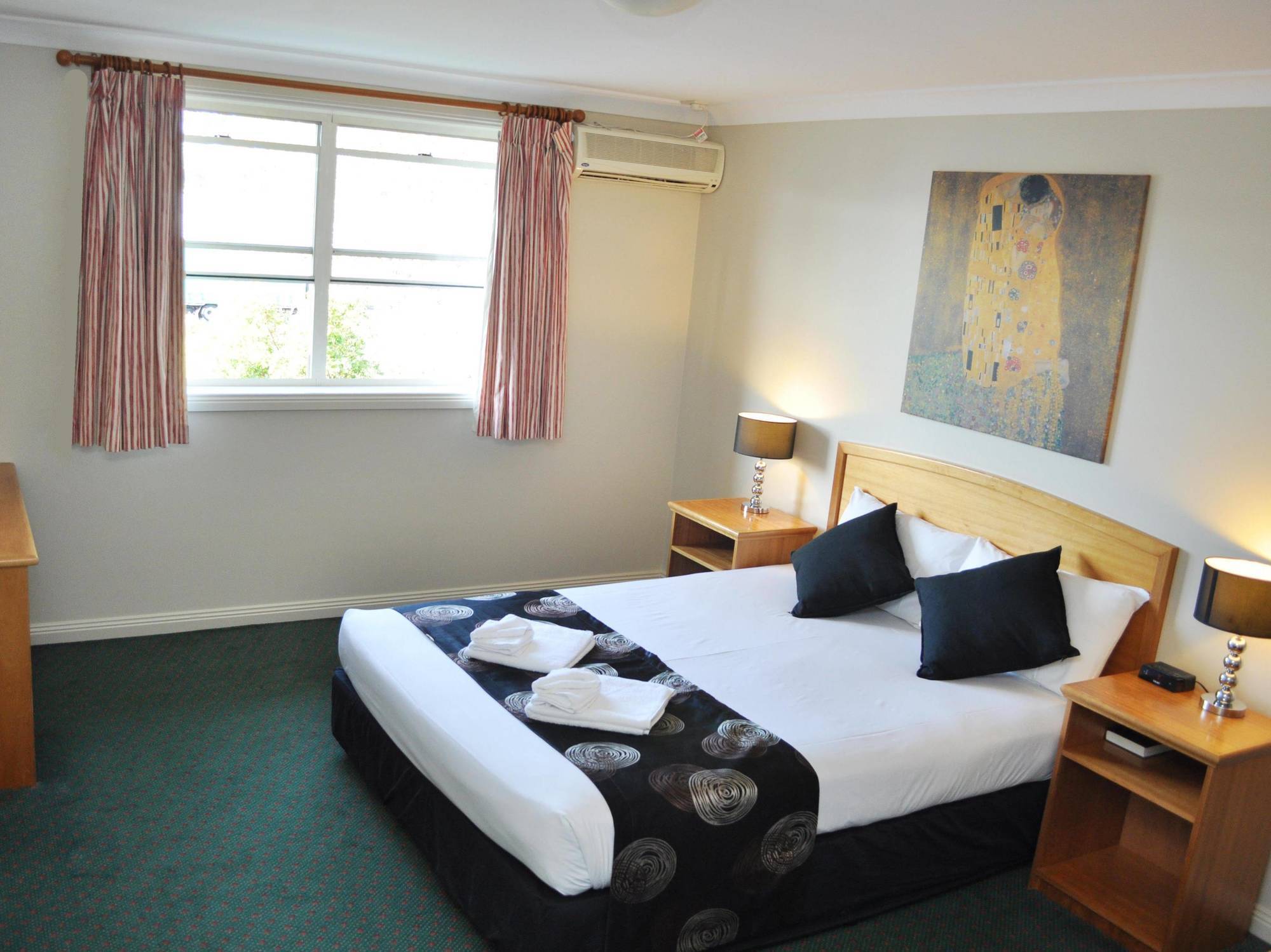 Meadowbrook Hotel Brisbane Loganlea Buitenkant foto